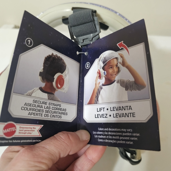 Disney Pixar Toy Story Buzz Lightyear training Visor Helmet New - Picture 5 of 6